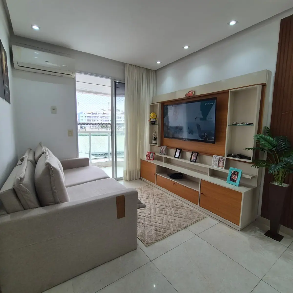 2bd52716-d8e8-4c9b-8d68-6869fe3b9196