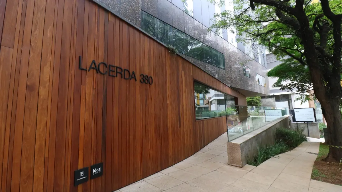 lacerda_380_1_.jpeg