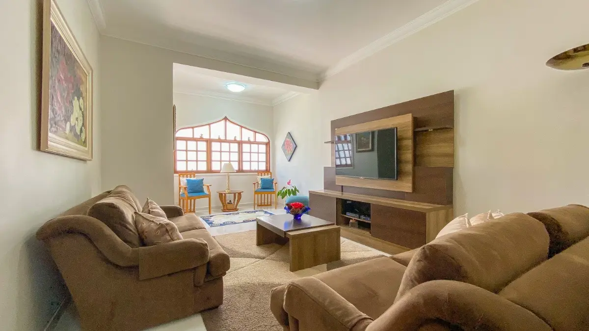 remax_1.jpeg