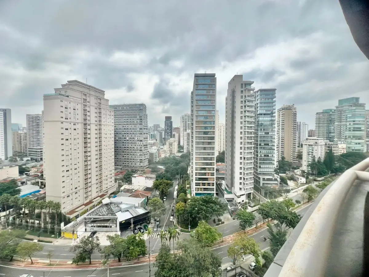 6c07b405-3296-45da-afa2-cc0106f9cffc