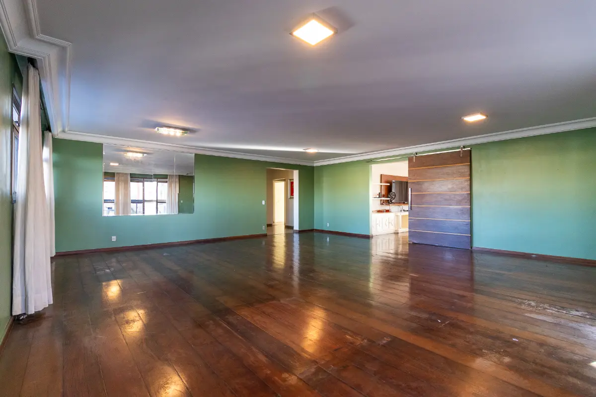 e1449a6b-1542-4ee1-9f99-4cdcc7f9d902